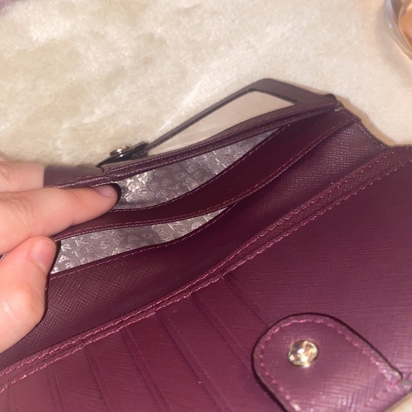 Kate Spade New York Wallet - Picture 7 of 7